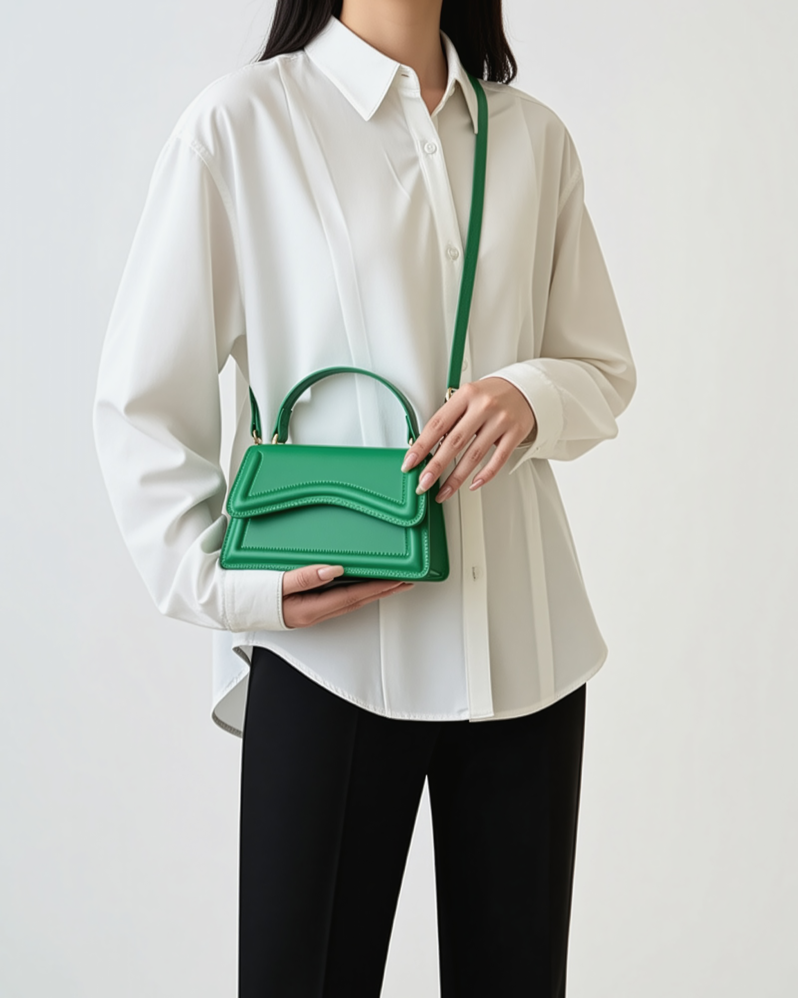 Close-up of material and construction details on women's Handbag — Ardovena Menorca
