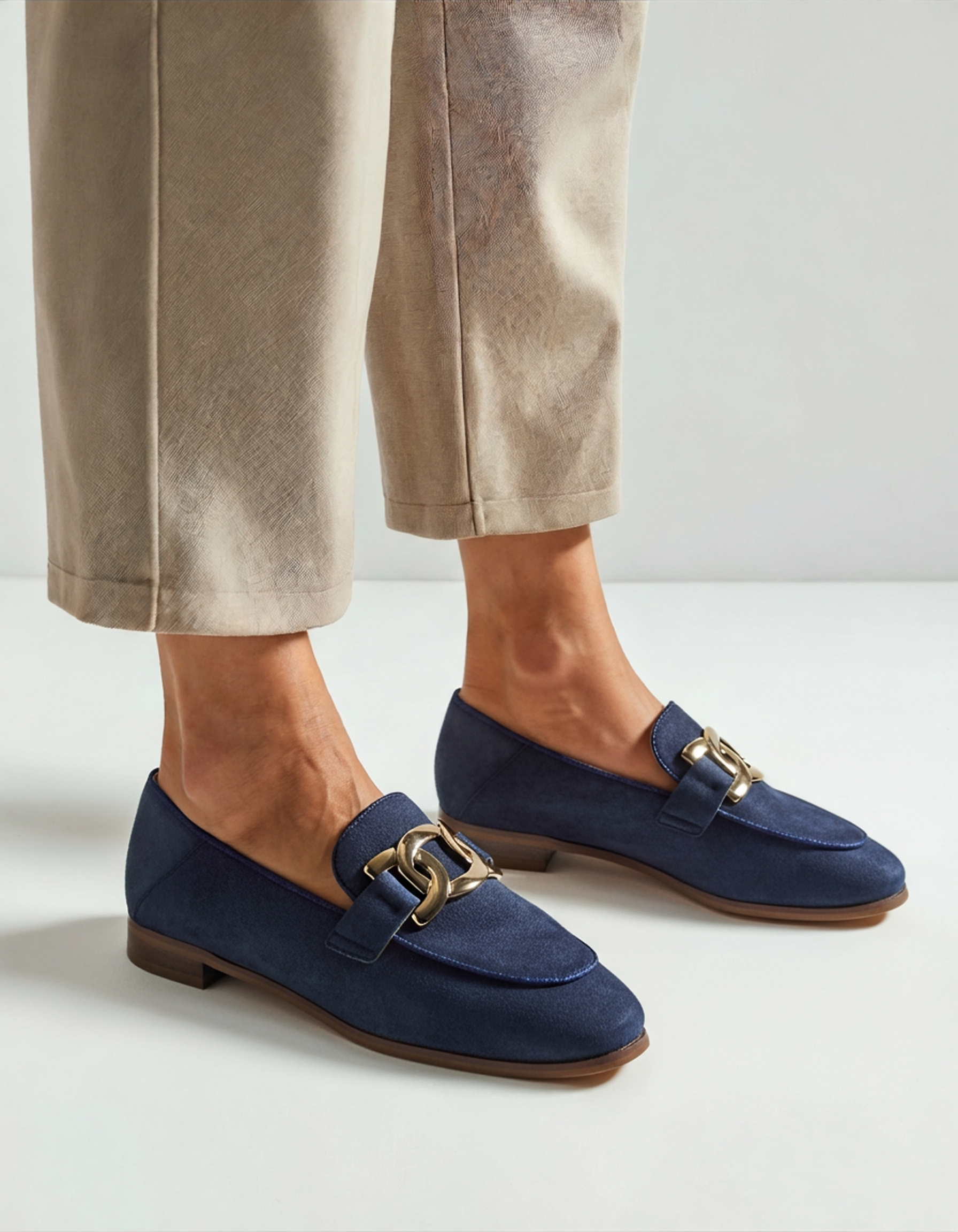 Additional view 06 of Women's Suede Loafers Suede in an available colour — Ardovena Cascais