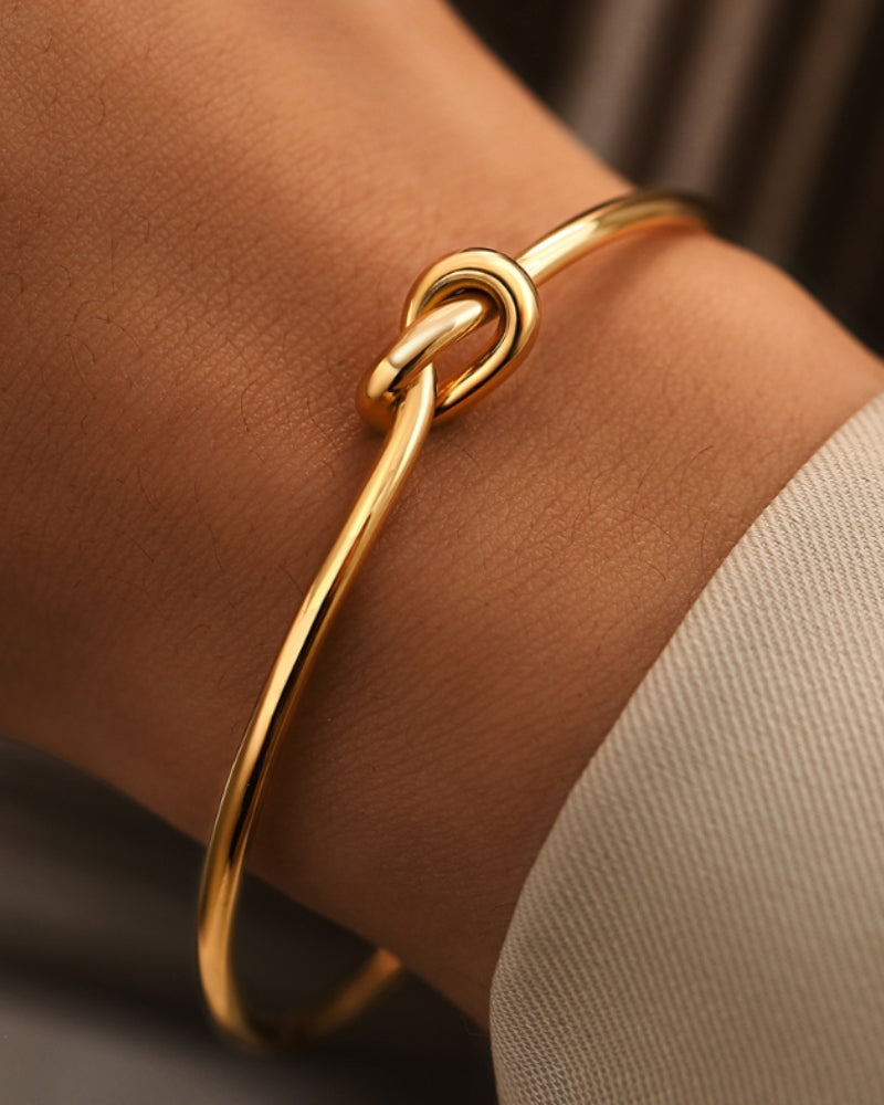 Women's Knot Bracelet in an available colour — Ardovena Otranto, main product view