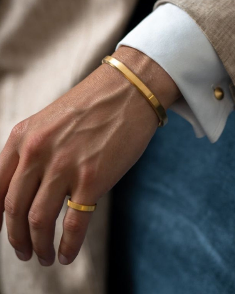 Back view of Unisex Cuff in an available colour — Ardovena Positano
