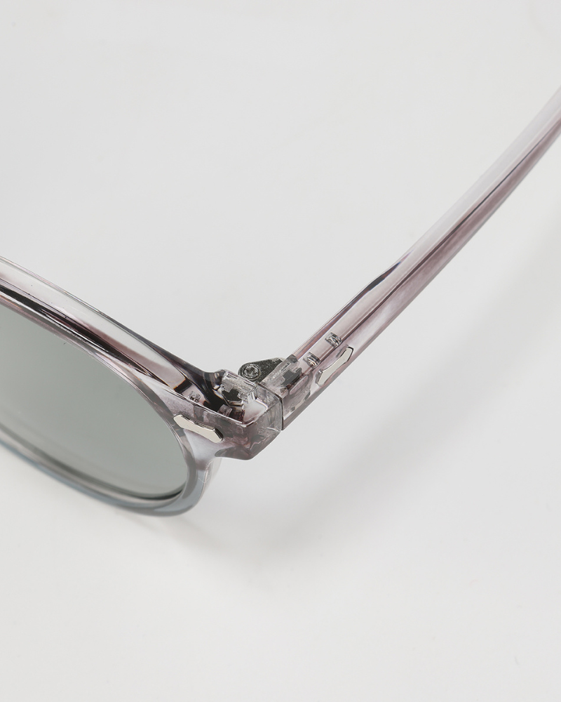 Additional view 04 of Unisex Sunglasses Polarised in an available colour — Ardovena Sintra